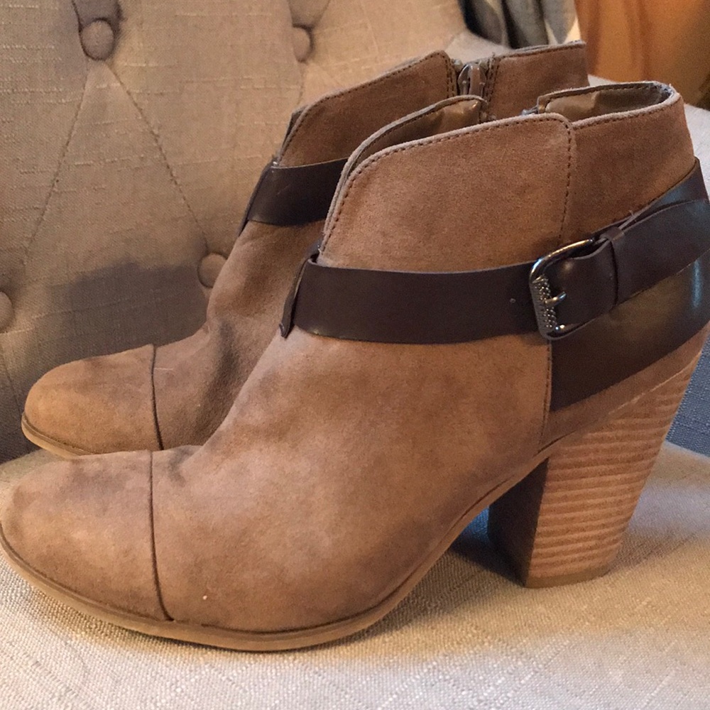 Carlos Santana Booties - Picture 3 of 5